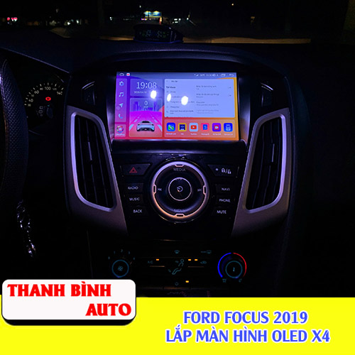 ford focus 2019 lap man hinh oled x4 thanh binh auto2