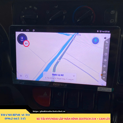 Xe tải Hyundai lắp màn hình Zestech Z18 + Camera lùi Thanh Bình Auto