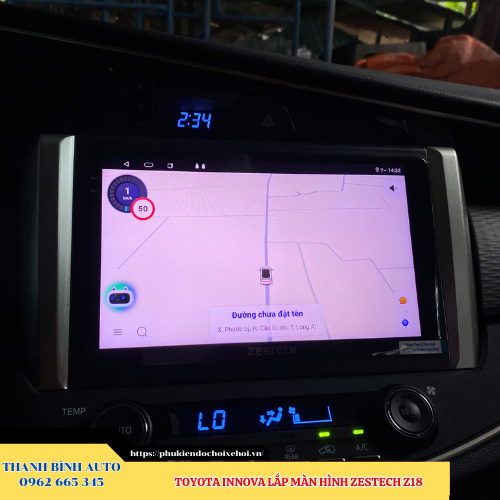 Toyota Innova lên màn hình Zestech Z18 Thanh Bình Auto