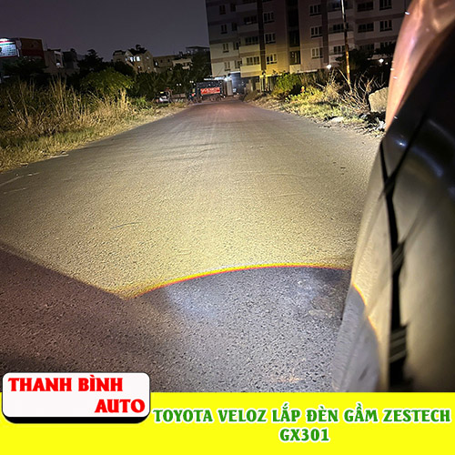 Toyota Veloz lắp đèn bi gầm Zestech GX301 Thanh Bình Auto