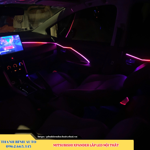 Mitsubishi Xpander lắp Led nội thất Thanh Bình Auto