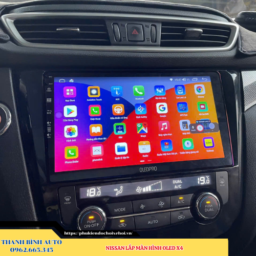 Nissan lên màn hình Oled X4 Thanh Bình Auto