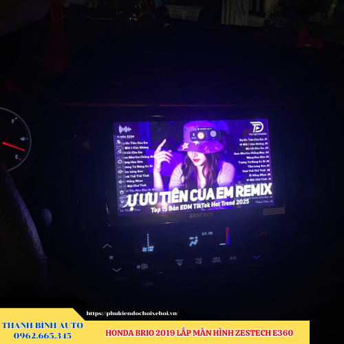 Honda Brio 2019 lắp màn hình Zestech E360 Thanh Bình Auto