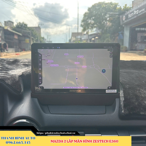Mazda 2 gắn màn hình Zestech E360 Thanh Bình Auto