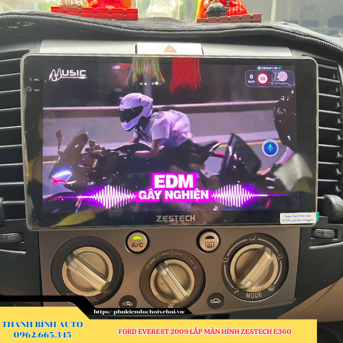 Ford Everest 2009 lên màn hình Zestech E360 Thanh Bình Auto