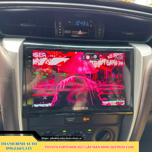 Toyota Fortuner 2017 lắp màn hình Zestech Z100 Thanh Bình Auto