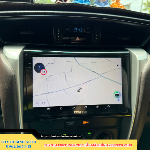 Toyota Fortuner 2017 lắp màn hình Zestech Z100 Thanh Bình Auto